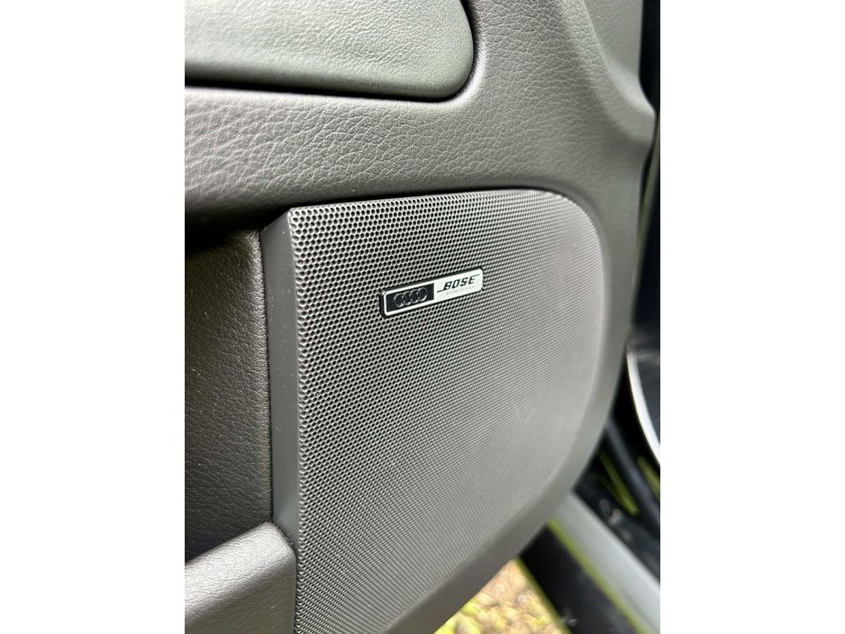 2007 Audi RS4 - image 24