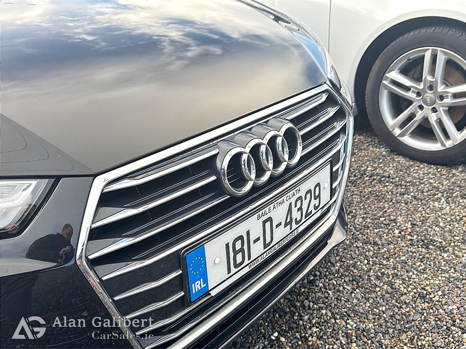 2018 Audi A4 - image 17