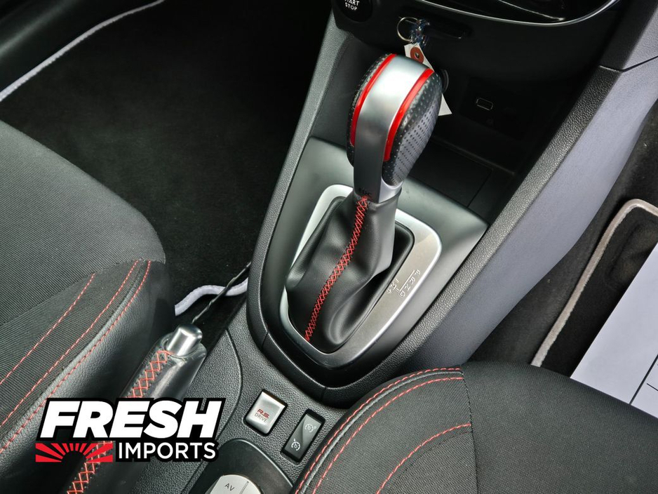 2017 Renault Clio TOP SPEC RS