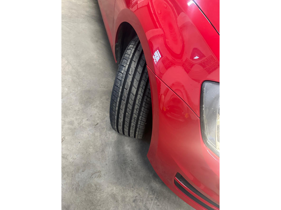 2015 Volkswagen Golf - image 5