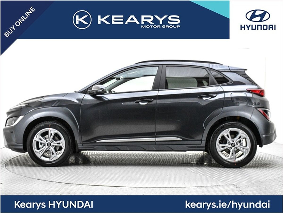 2022 Hyundai Kona - image 3