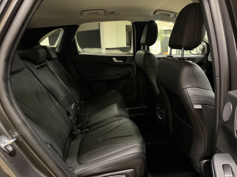 2023 Ford Kuga VIGNALE HYBRID=HUGE SPEC//ONLY 24000 KMS//1 OWNER=FULL SERVICE HISTORY=TAILORED FINANCE PACKAGES AVAILABLE=TRADE IN'S WELCOME €31,995