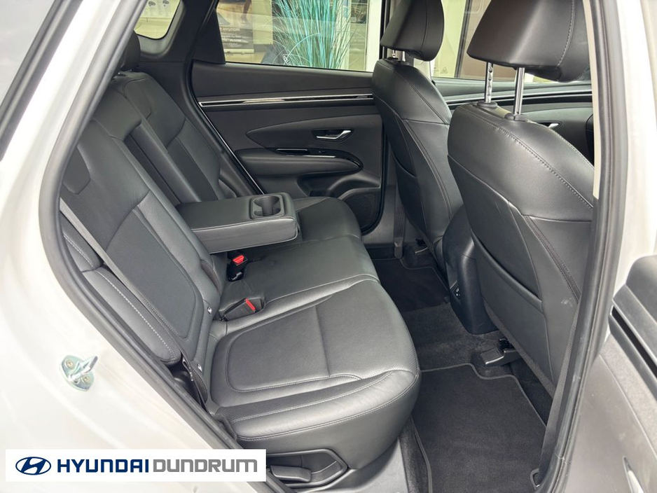 2022 Hyundai Tucson - image 5