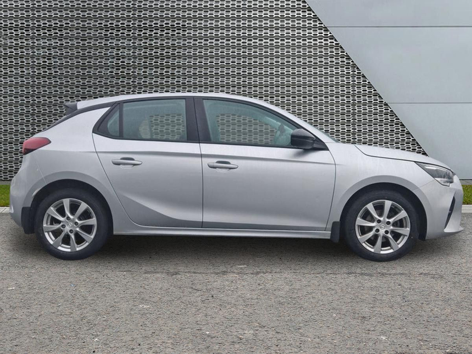 2022 Opel Corsa - image 6