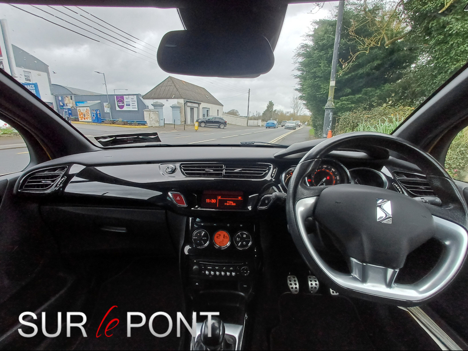 2014 Citroen DS3 - image 12