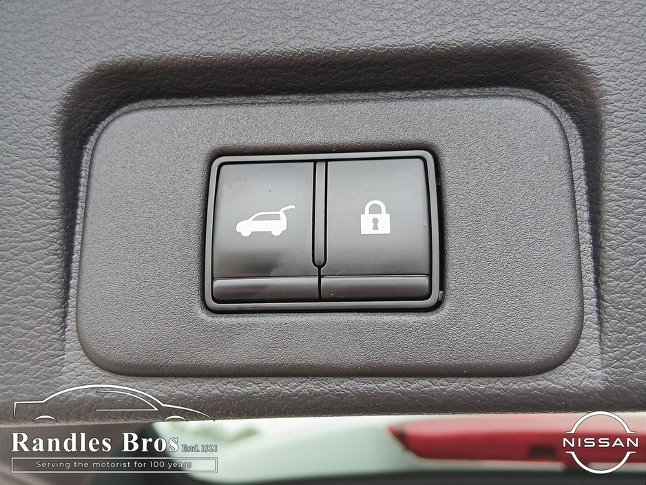 2023 Nissan X-Trail - image 16