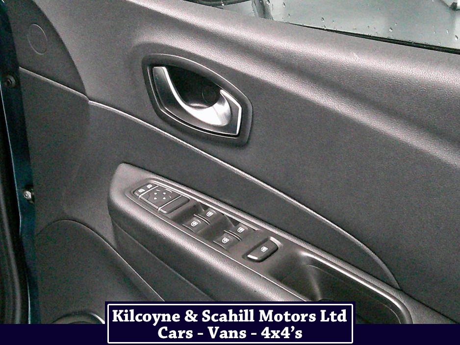 2019 Renault Captur ICONIC DCI €13,950