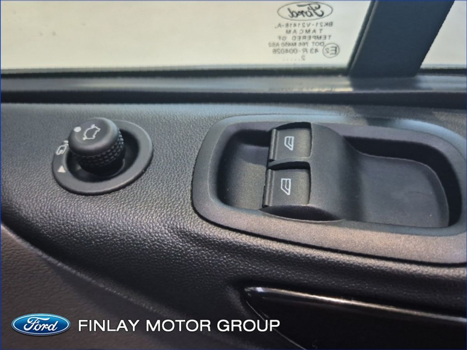 2023 Ford Transit Custom - image 25