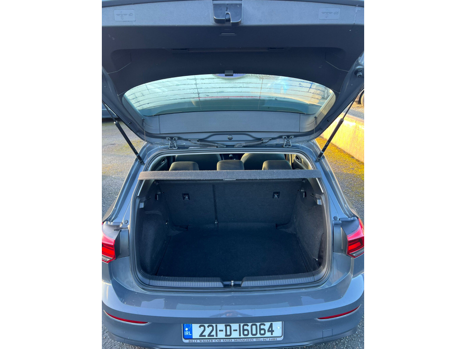 2022 Volkswagen Golf 2.0 TDI 115HP €24,950