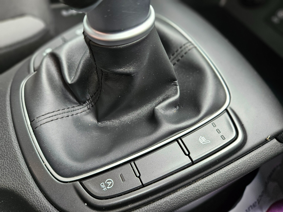 2020 Hyundai Kona - image 19