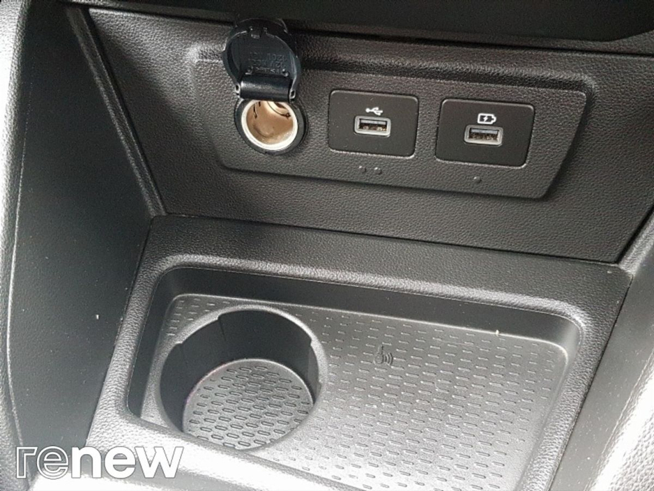 2023 Dacia Duster - image 20