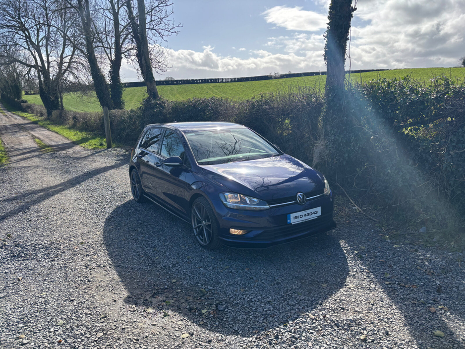 2019 Volkswagen Golf - image 13