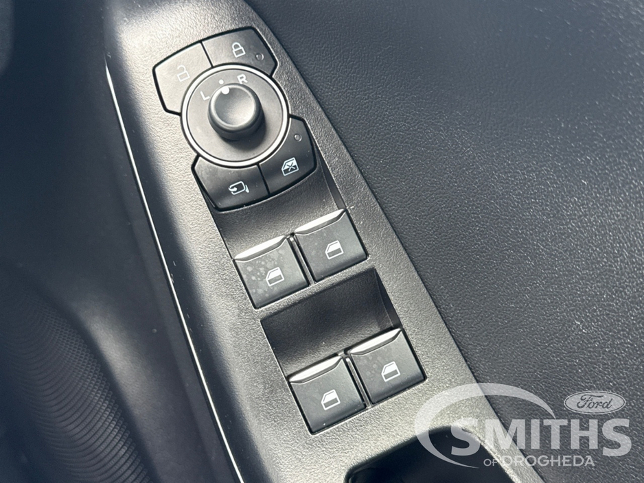 2024 Ford Puma - image 29