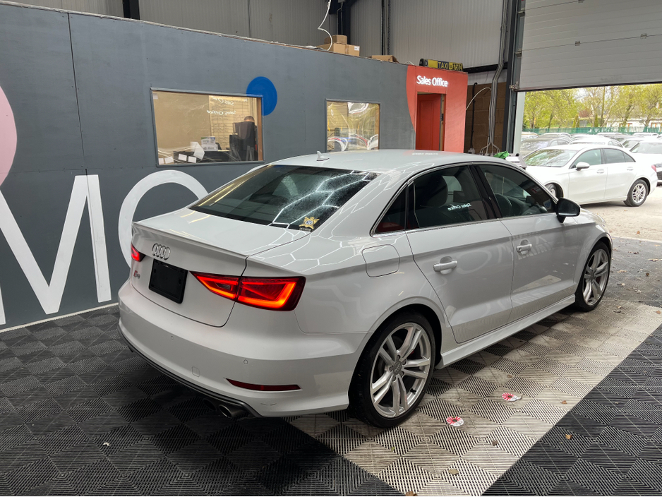 2015 Audi S3 - image 2