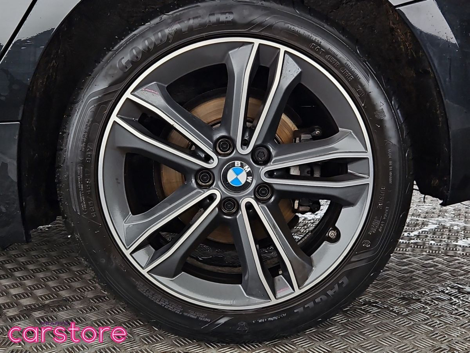 2022 BMW 2 Series - image 14