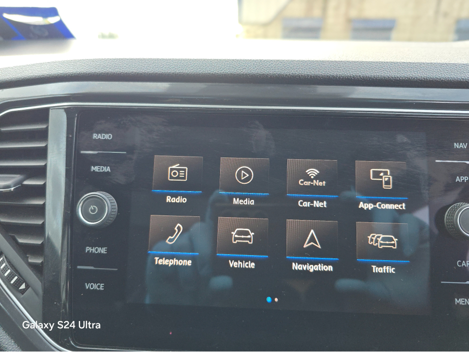 2020 Volkswagen T-Roc - image 17