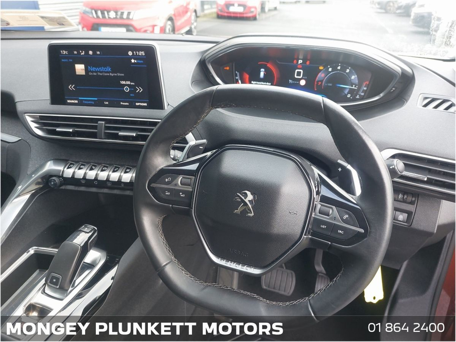 2018 Peugeot 3008 - image 12