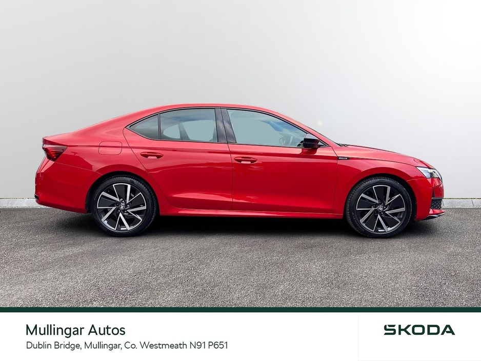 2025 Skoda Octavia - image 11