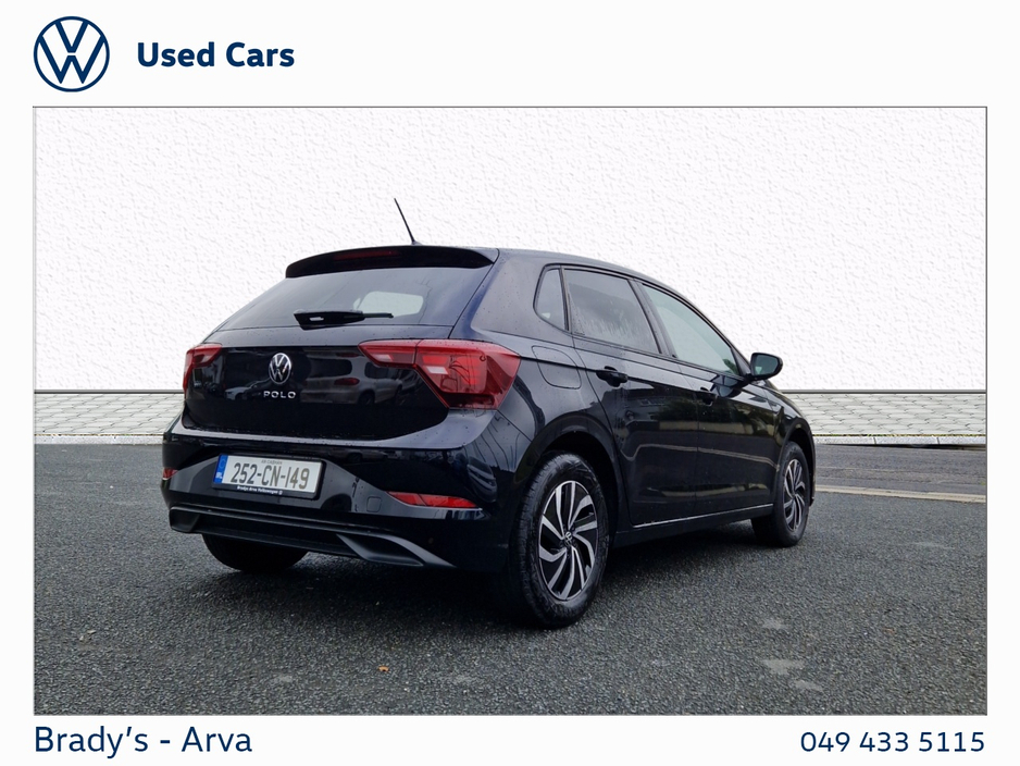 2025 Volkswagen Polo - image 3