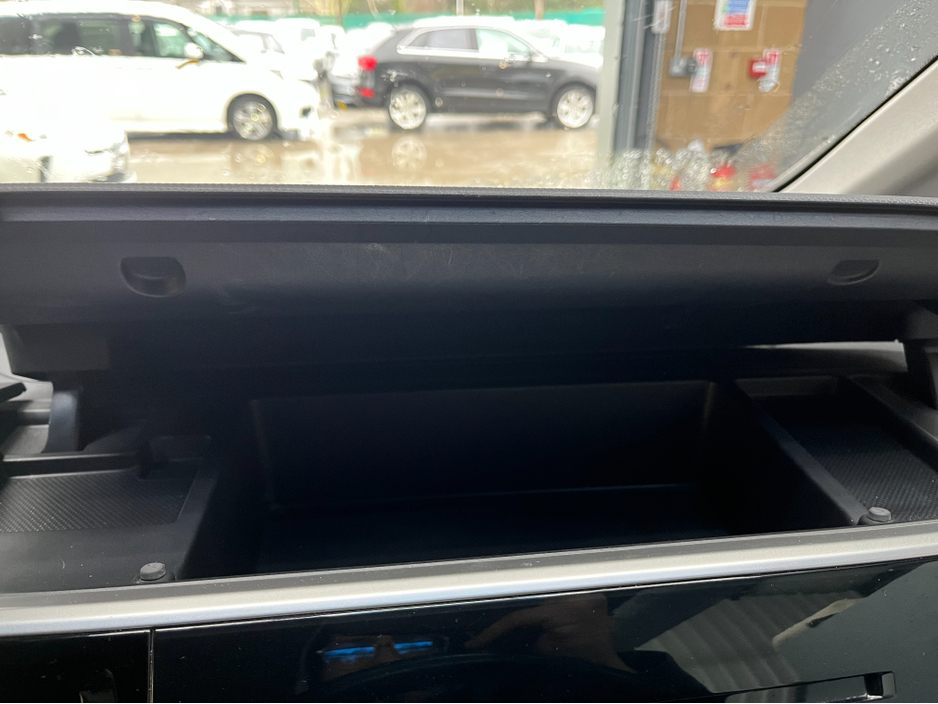 2020 Honda Stepwagon €28950 2020 HONDA STEPWAGON EHEV G SPADA SENSING 2.0 AUTOMATIC / CRUISE CONTROL / REVERSE CAMERA / AUTOMATIC DOORS / 7 SEATS €28,950