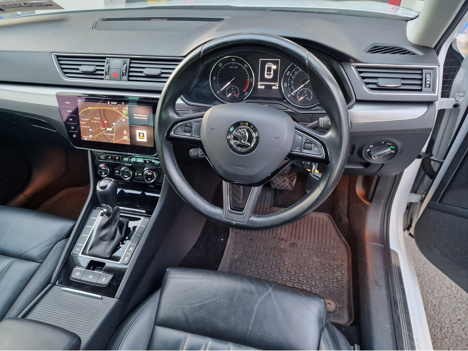 2017 Skoda Superb EXECUTIVE 2.0 TDI DSG-LOW MILEAGE €18,350