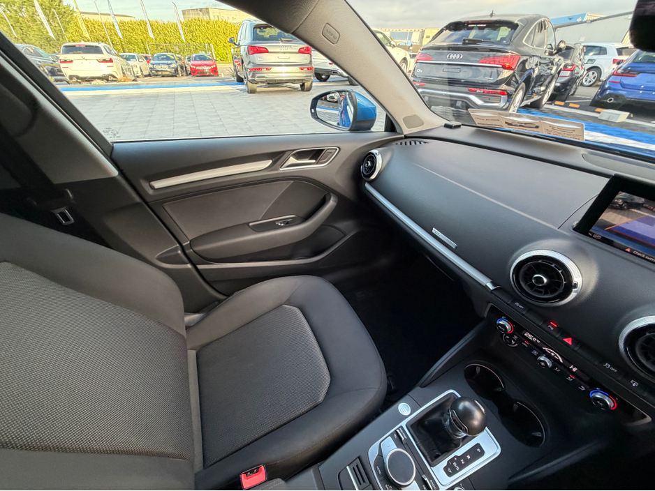 2017 Audi A3 - image 25