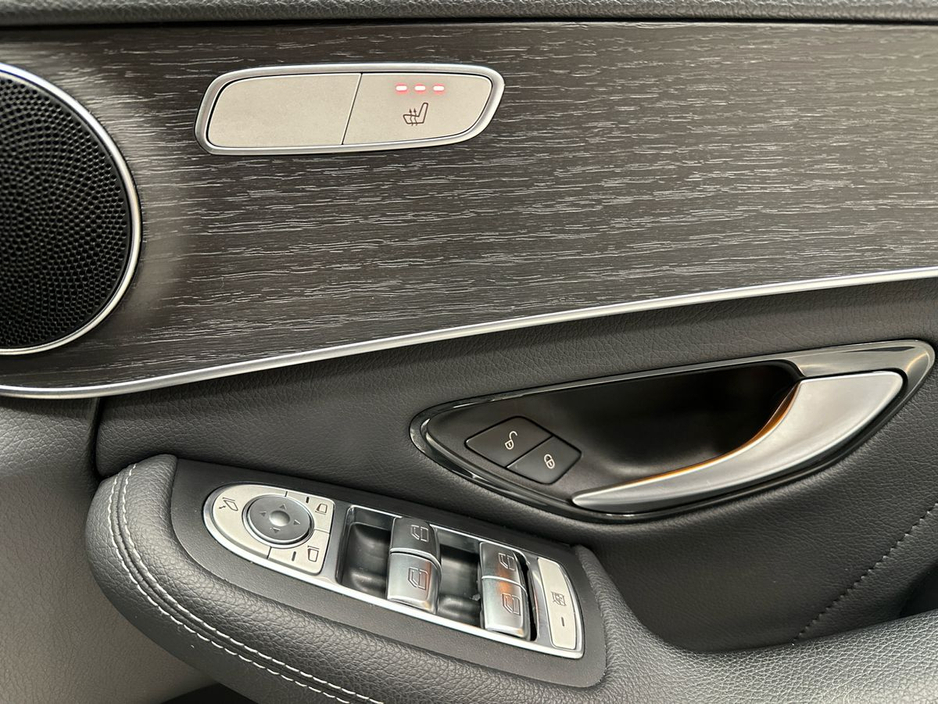 2021 Mercedes-Benz C Class - image 14