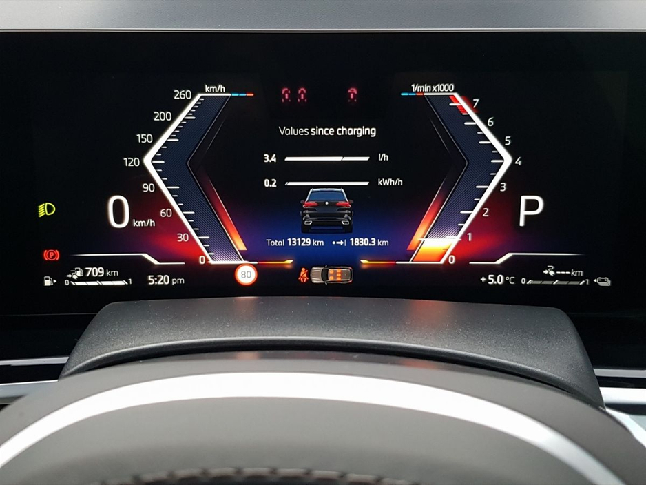 2025 BMW X5 xDrive50e M Sport