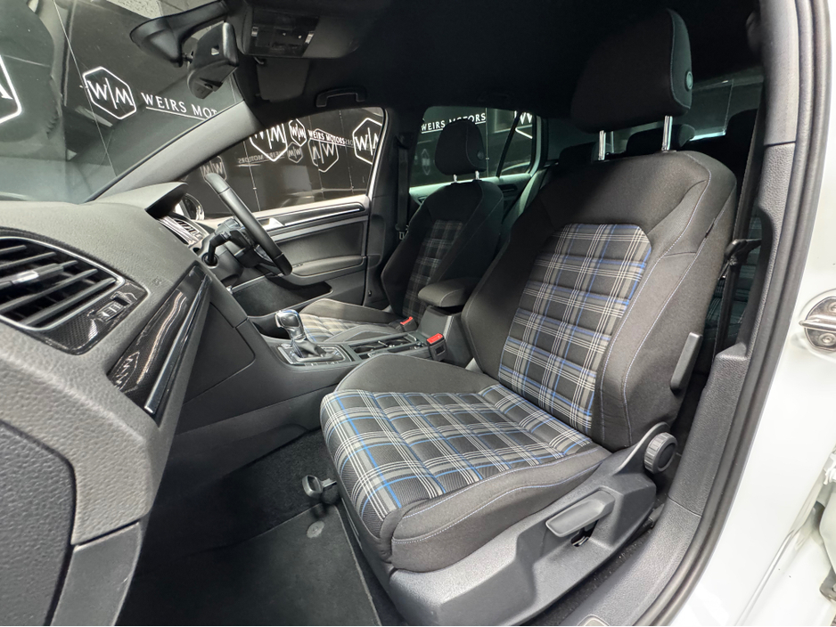 2015 Volkswagen Golf 1.4 GTE 201PS S/A 5DR AUTO €15,950