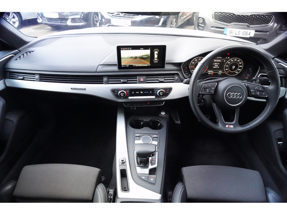 2018 Audi A4 - image 23