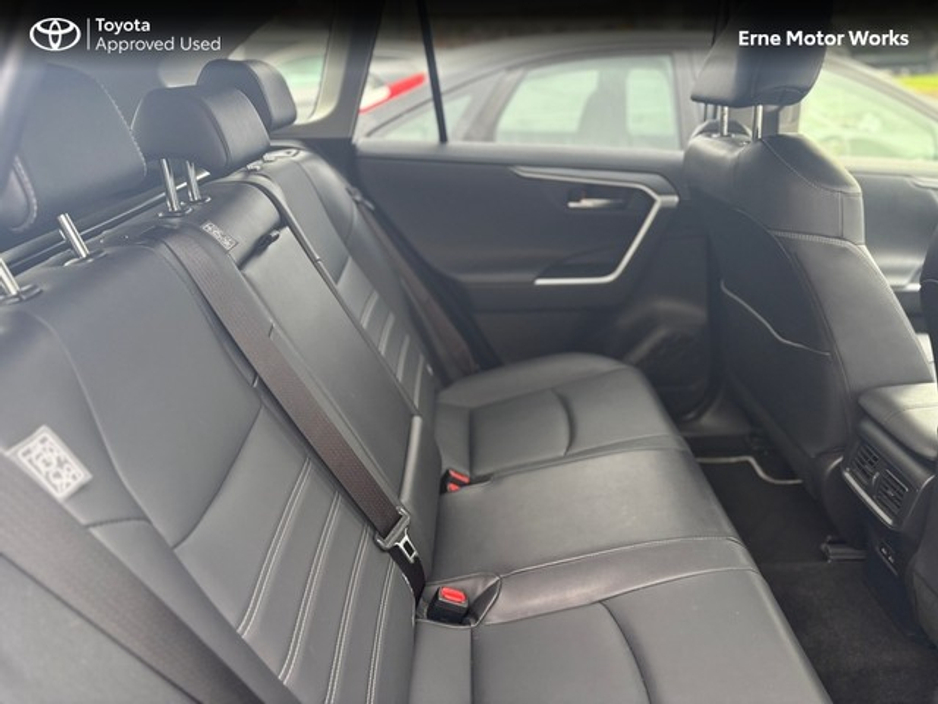 2024 Toyota Rav4 RAV4 HYBRID SOL €42,950