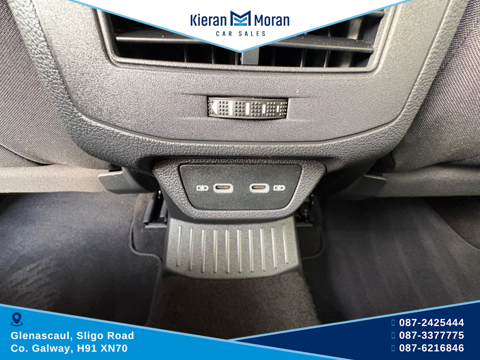 2022 Volkswagen T-Roc - image 16