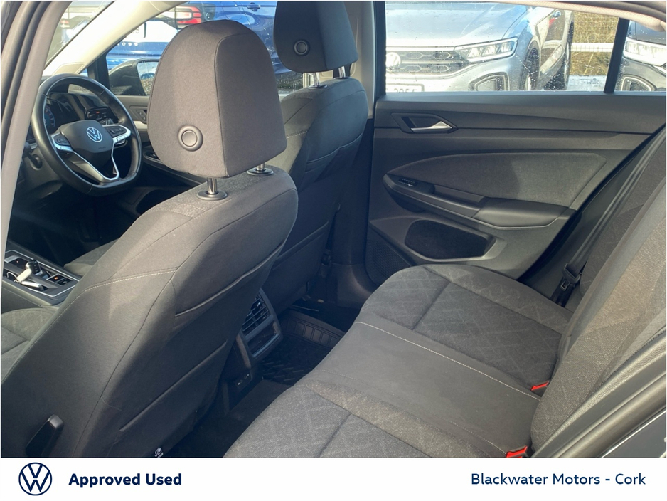 2024 Volkswagen Golf 1.5TSI 5DR LIFE HYBRID AUTOMATIC €31,995