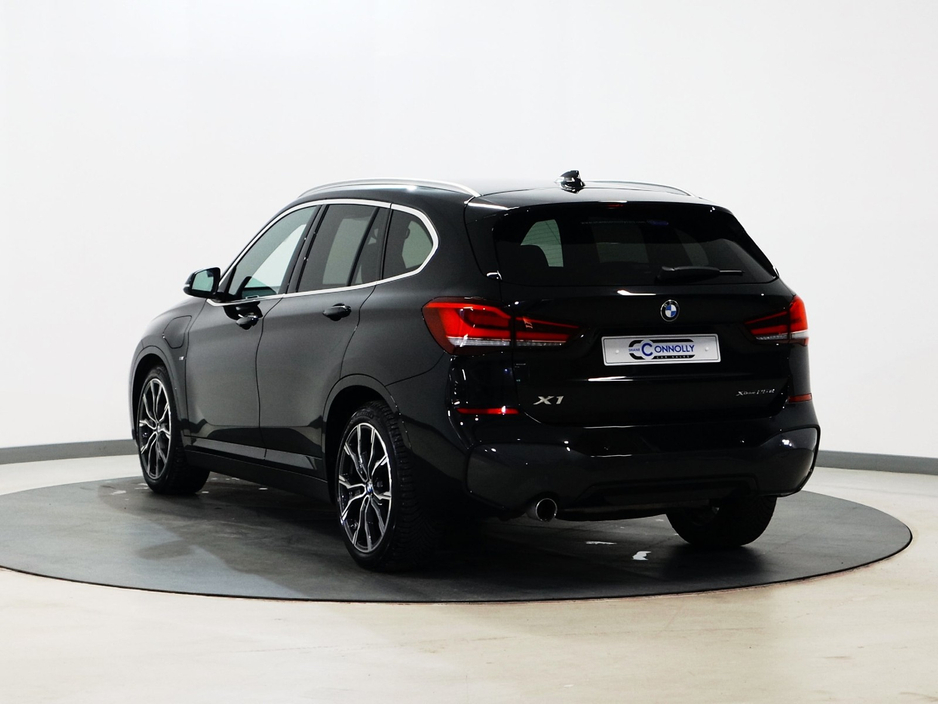 2021 BMW X1 - image 5