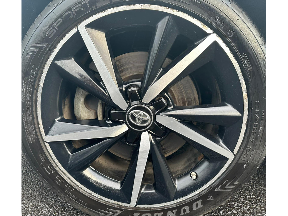 2018 Toyota Auris 1.8 HYBRID LUNA SPORT 136BHP AUTO LOW KM €16,450