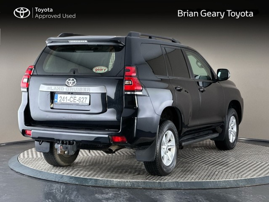 2024 Toyota Landcruiser - image 2