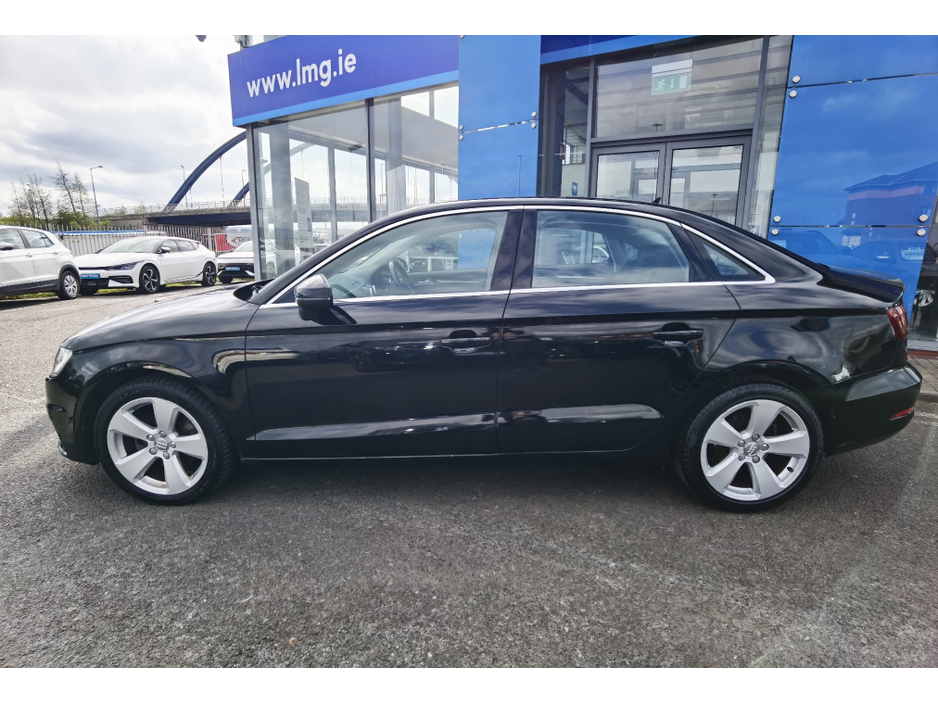 2015 Audi A3 - image 7