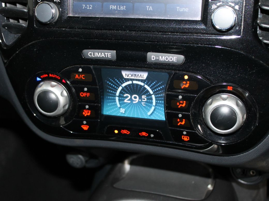 2014 Nissan Juke - image 19