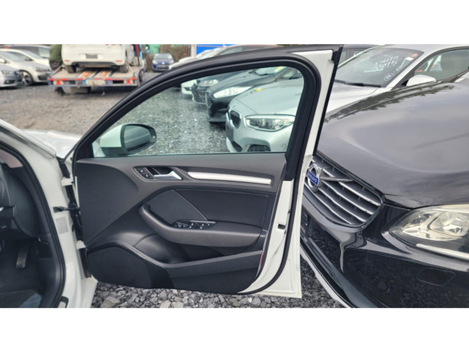 2014 Audi A3 - image 9