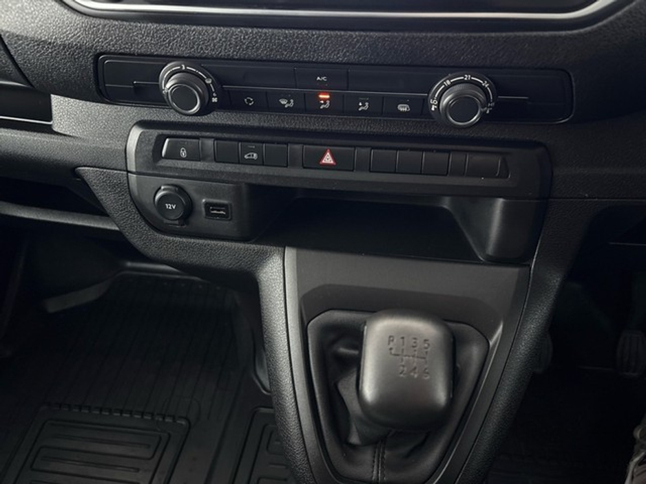 2023 Toyota Proace 2.0 (140HP) GX LWB €23,537