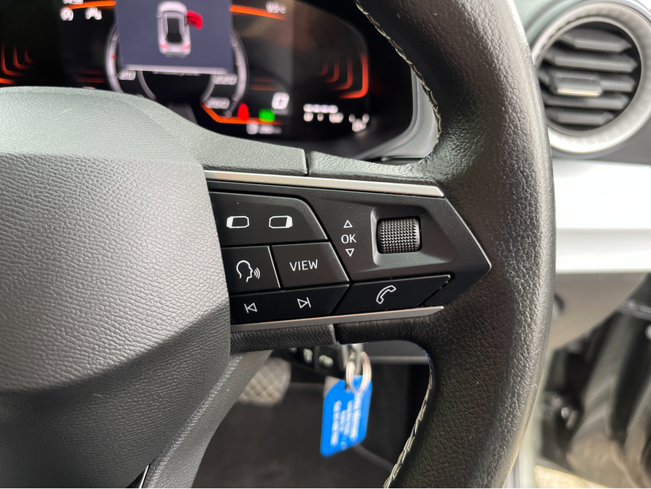 2023 SEAT Arona - image 25