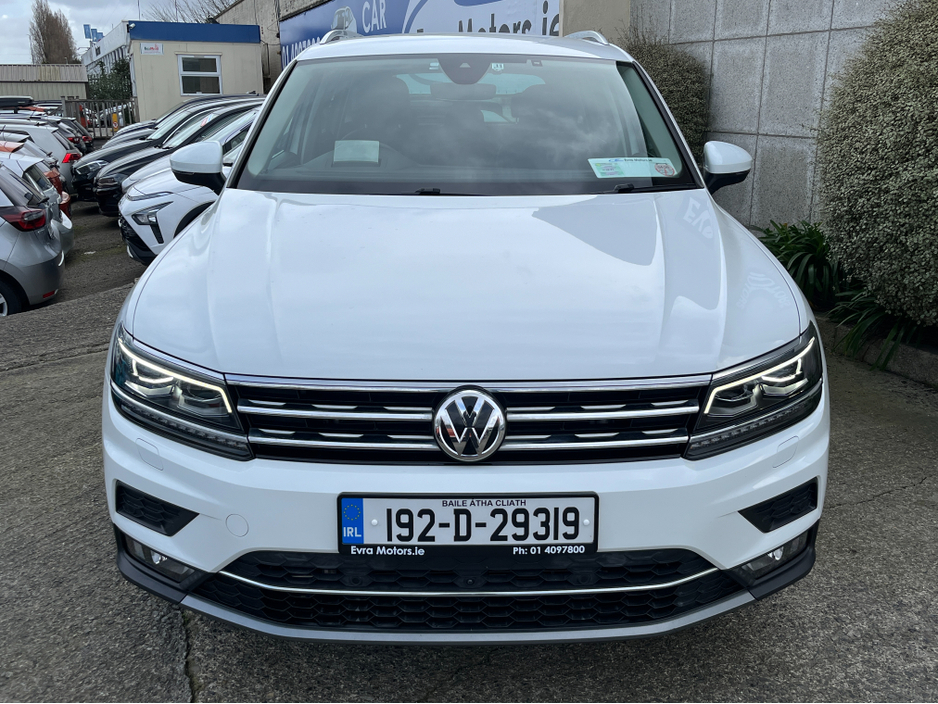 2019 Volkswagen Tiguan - image 2
