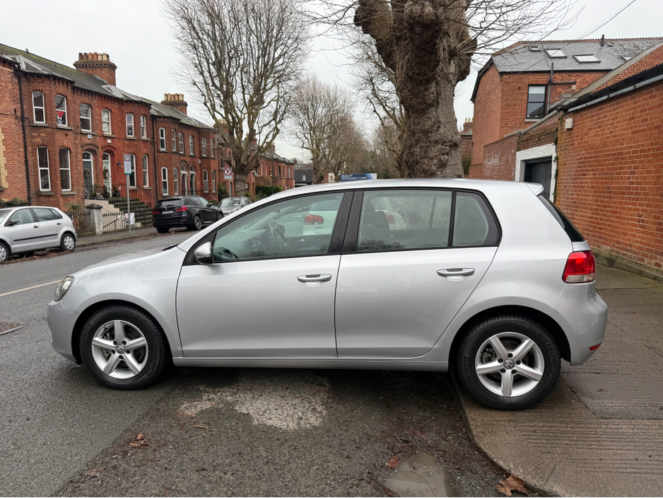 2012 Volkswagen Golf 1.2tsi Automatic, Only 25kms! New Nct 01/2027, Apple Car Play, Android Auto, Reversing Camera, Sat Nav, A/C, Alloys, 5 Door, Service & Warranty Included, SIMI Dealer, €9,950