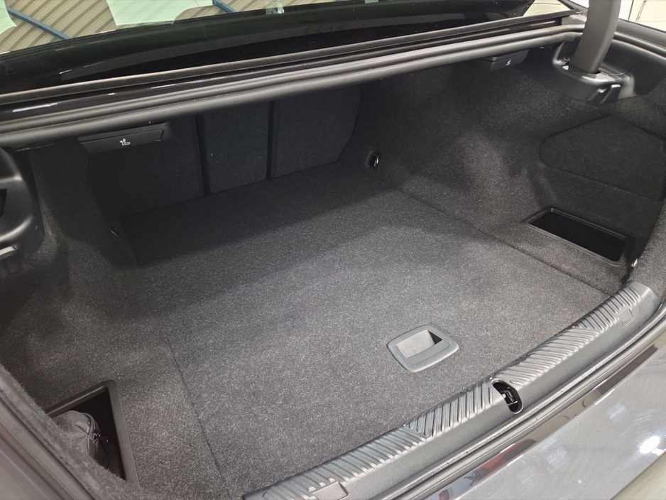 2025 BMW i5 I5 Edrive40 M Sport Pro eDrive 40 M Sport Pro eDrive40 340 Electric 83.9 kWh Auto