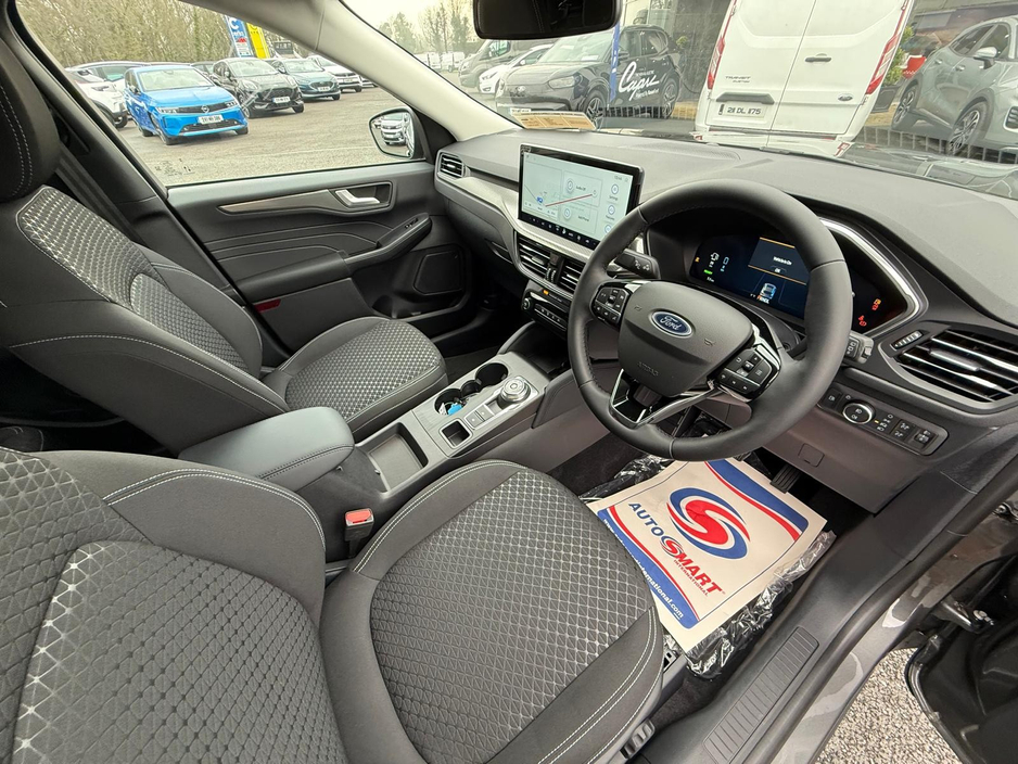 2026 Ford Kuga - image 14