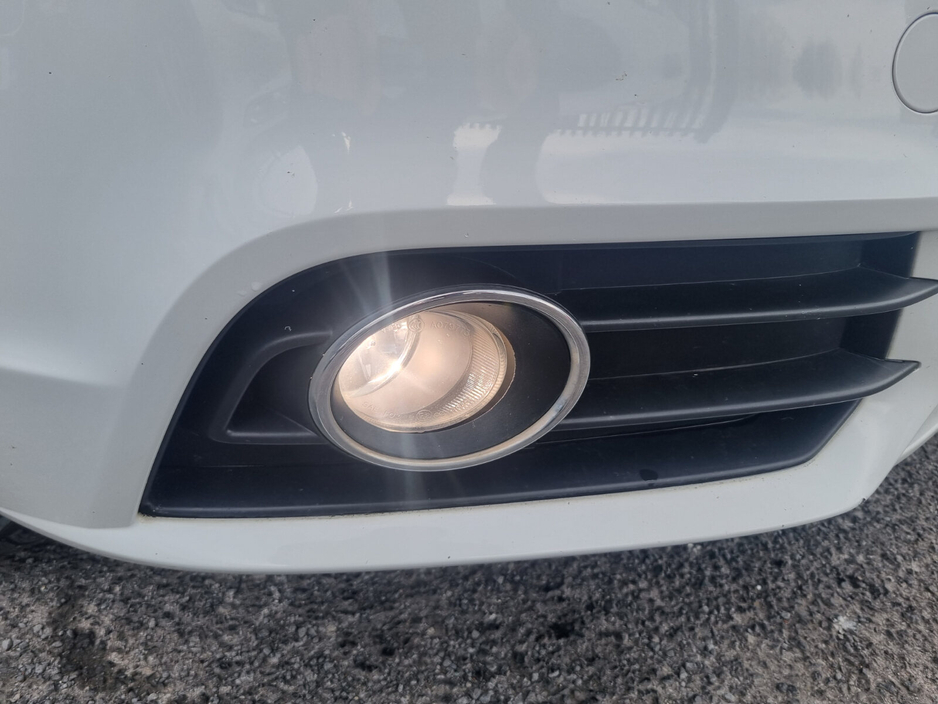 2014 Audi A1 - image 11