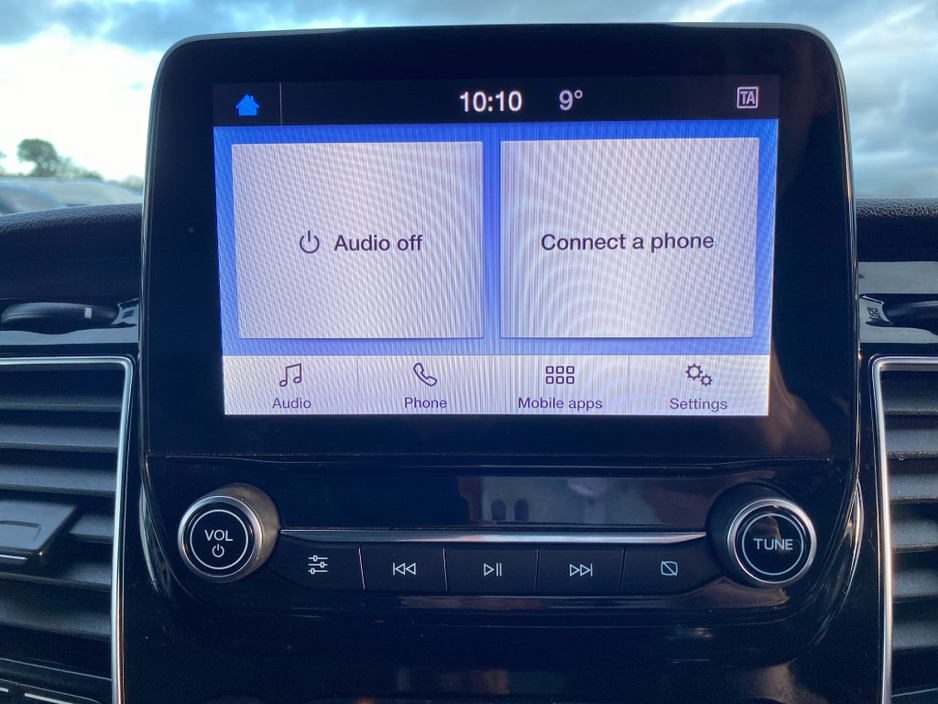 2022 Ford Transit Custom 2.0 TDCI LWB Active 170 BHP..Very high spec..No VAT €27,500