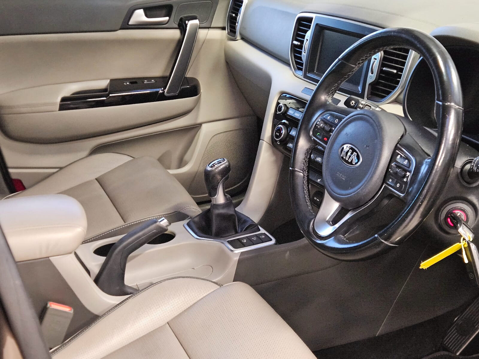 2018 Kia Sportage - image 15