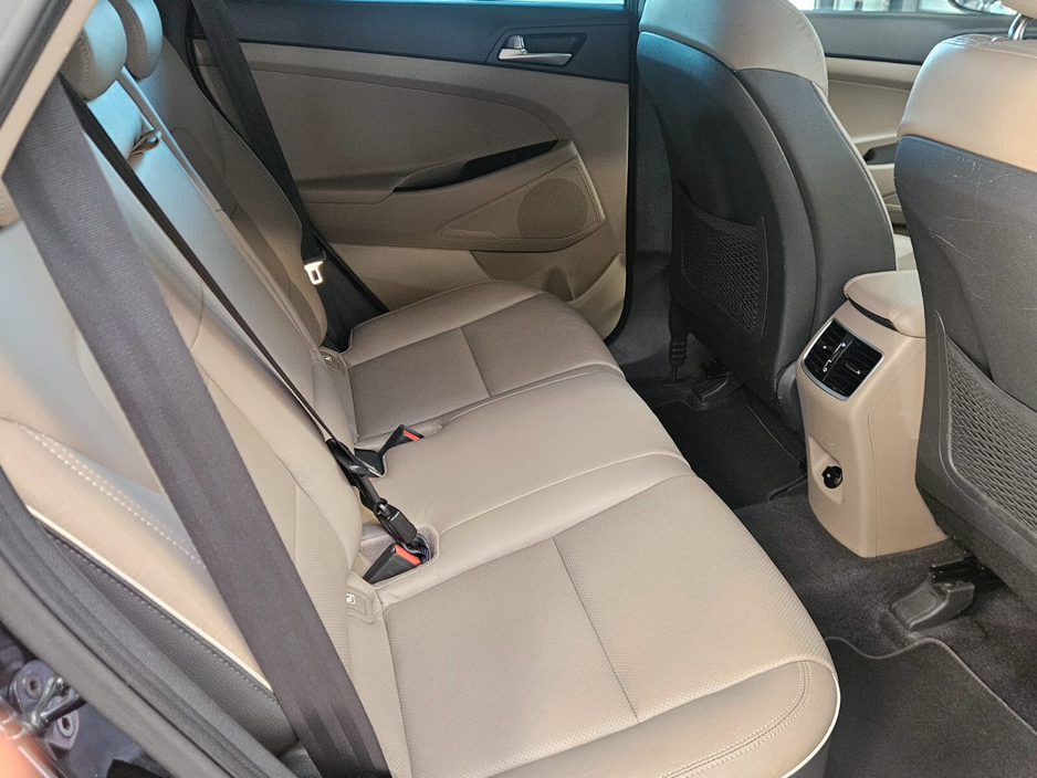 2020 Hyundai Tucson - image 6