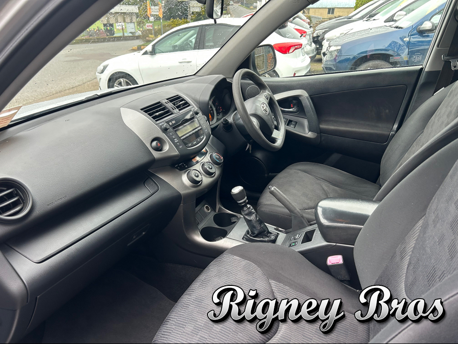 2010 Toyota Rav4 RAV4 2.2 D-4D 4X4 LUNA '10 4DR €6,500